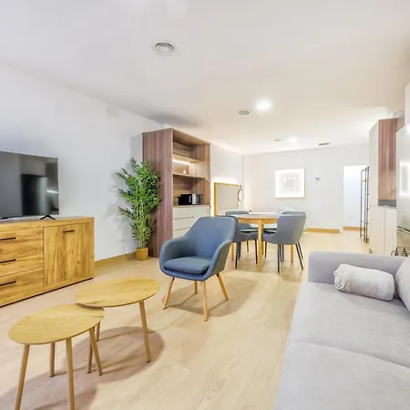 El Toril & Casco Historico Apartment