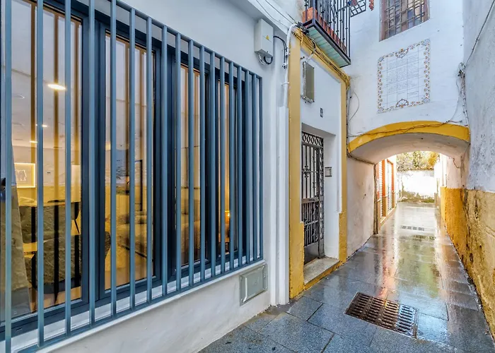 El Toril & Casco Historico Apartament *